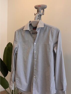 Van Heusen Men's Narrow Blue & White Stripe Dress Shirt